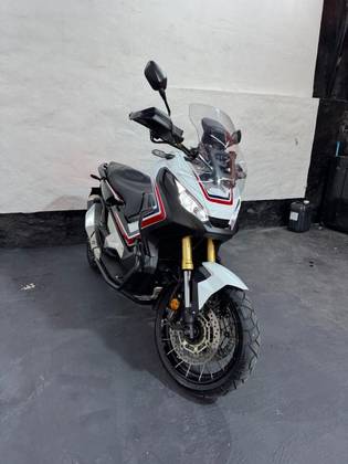 HONDA X-ADV 